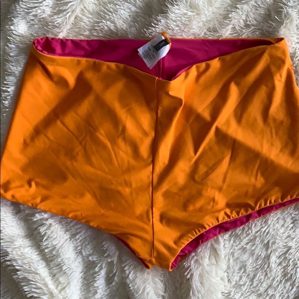 NWT REVERSIBLE J Crew bathing suit bottoms. Size L